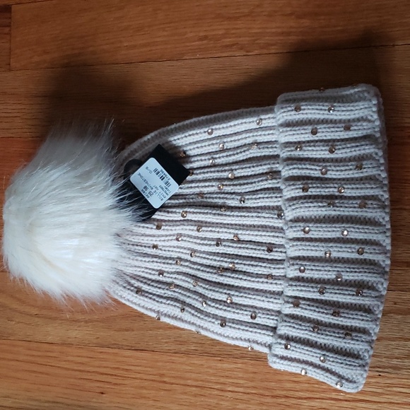 AKIRA Tan Rhinestone Kent hat with Pom Pom - Picture 4 of 4